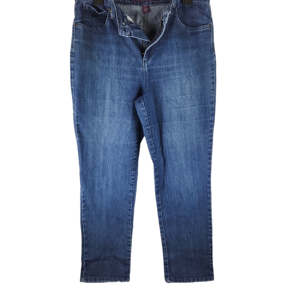 Gloria Vanderbilt Jeans, women's medium blue wash, design on pocket, Sz 10 - Picture 2 of 6